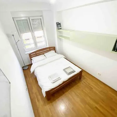 Azzaro With Two Bedrooms